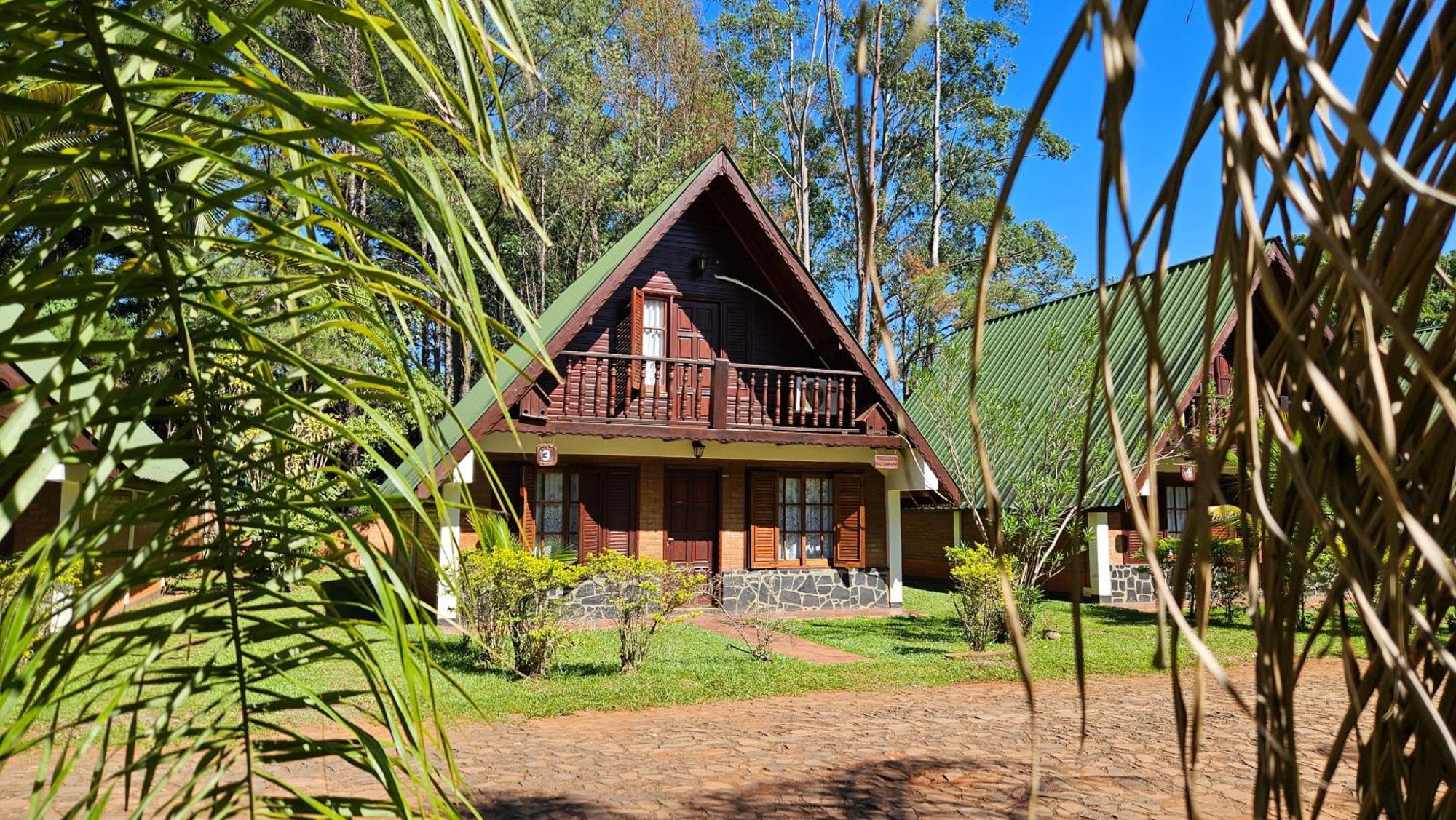 Cabanas El Refugio Del Mensu プエルト・イグアス エクステリア 写真
