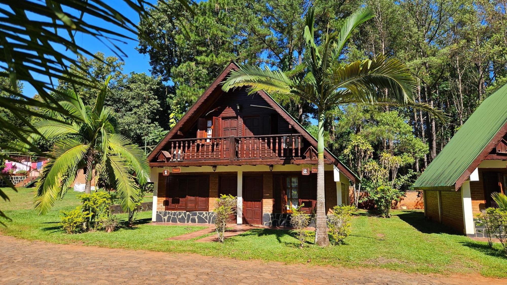 Cabanas El Refugio Del Mensu プエルト・イグアス エクステリア 写真