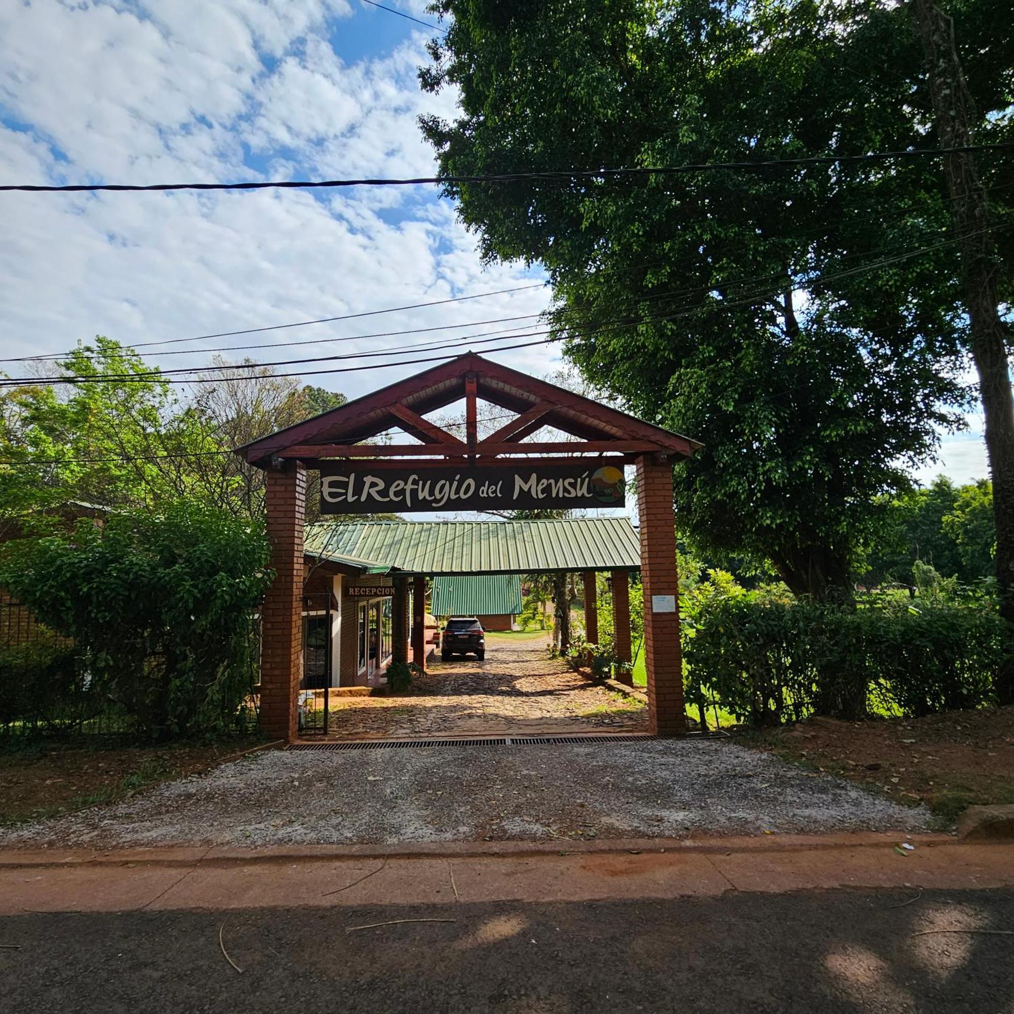 Cabanas El Refugio Del Mensu プエルト・イグアス エクステリア 写真